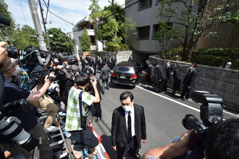 連線日本：安倍晉三遇襲身亡 震撼整個日本
