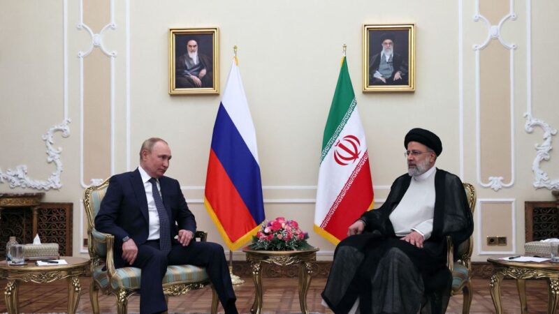普京开战后首度出访 与伊朗、土耳其领导人会晤
