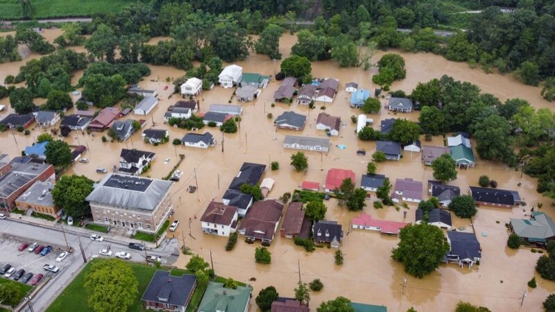 美国肯塔基洪水 死亡人数升至16人