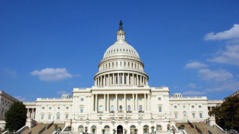 美参议院推进《芯片法案》 最快今明两天最终表决