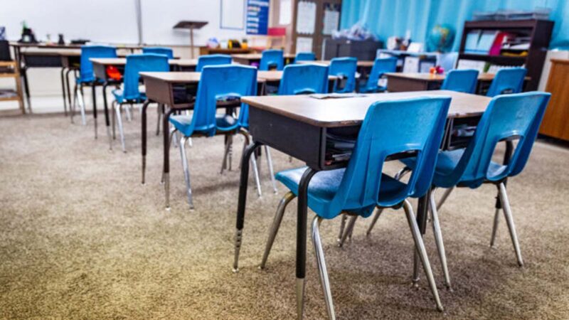 报告：越来越多的K-12教师被指控性侵儿童