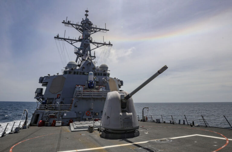 北京稱台灣海峽非國際水域 美艦隨即公開穿越