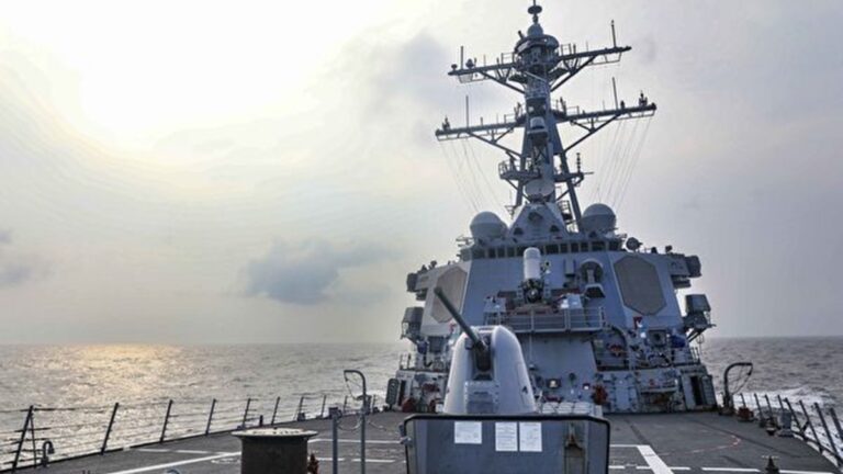 美第七艦隊司令：中共向台灣上空射導彈 國際須對抗