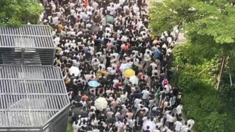 深圳科學園出現陽性 數萬人被黃碼做核酸