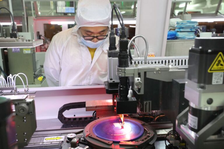 俄被曝大量進口劣質中國芯片 故障率高達四成