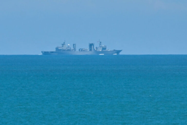 台灣海峽航運漸恢復正常 逾40船通過軍演區