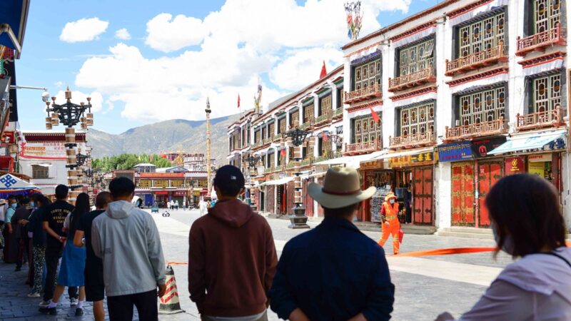 中共二十大后 西藏拉萨爆发大规模抗议（多视频）