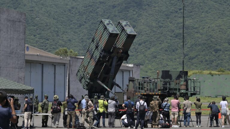 中共武力威脅 台灣空軍展示防禦實力