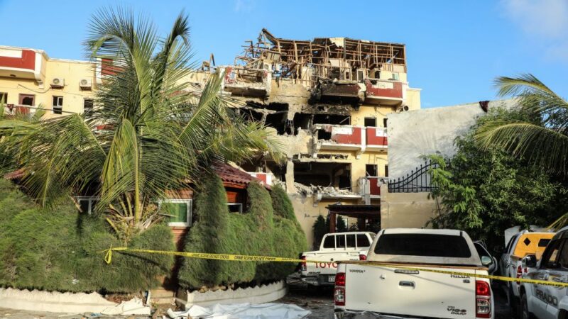 索馬里首都酒店恐襲 釀21死117傷106人質獲救