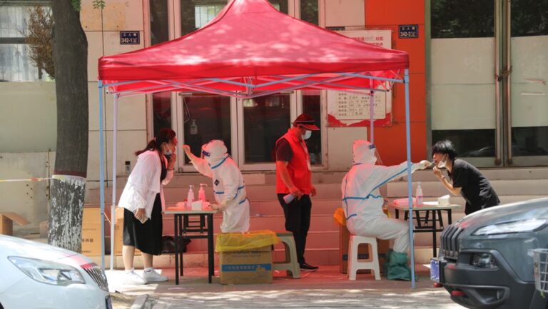 河南民權縣全域居民變成紅黃碼 挨批