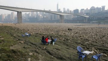 【禁闻】中国南方多地干旱 高温持续 嘉陵江已晒干