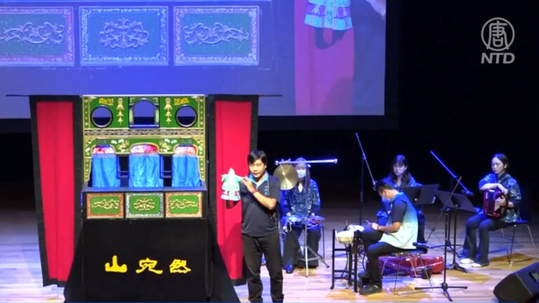 台灣布袋戲休斯頓演出 展現傳統民俗