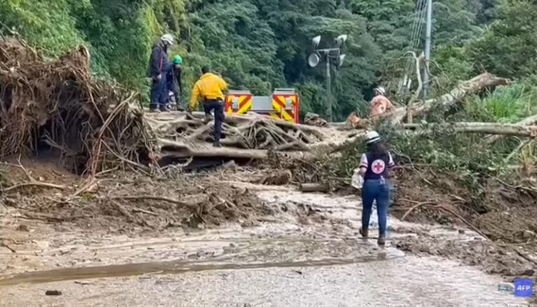 3車墜75公尺深山谷 哥斯大黎加至少9人喪命