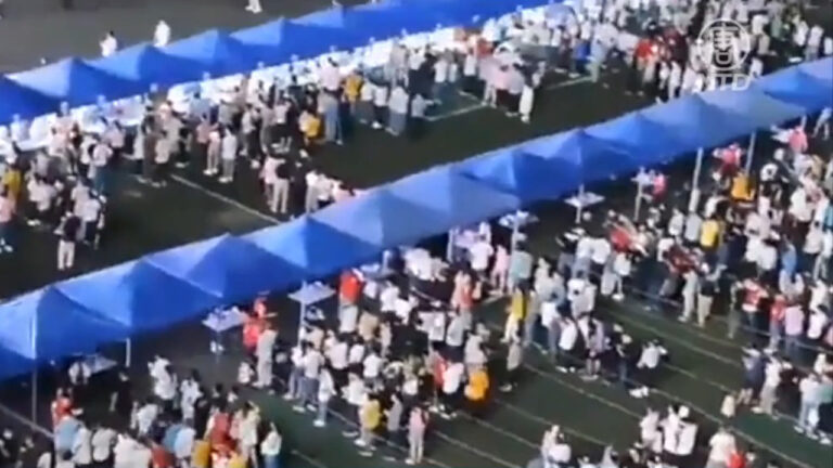 中國多個城市防疫升級 民怨高漲