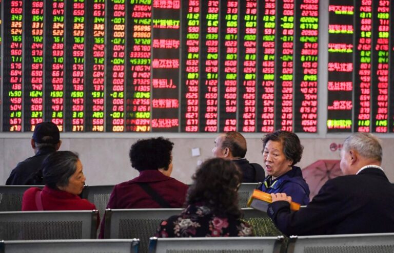 中國公司上半年業績出爐 逾半公司盈利重跌