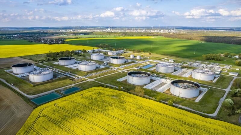 德国拿下俄罗斯国有炼油厂子公司控制权