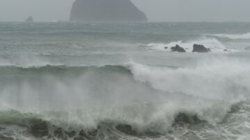 超強颱風軒嵐諾發威 浙江寧波進入Ⅰ級防颱