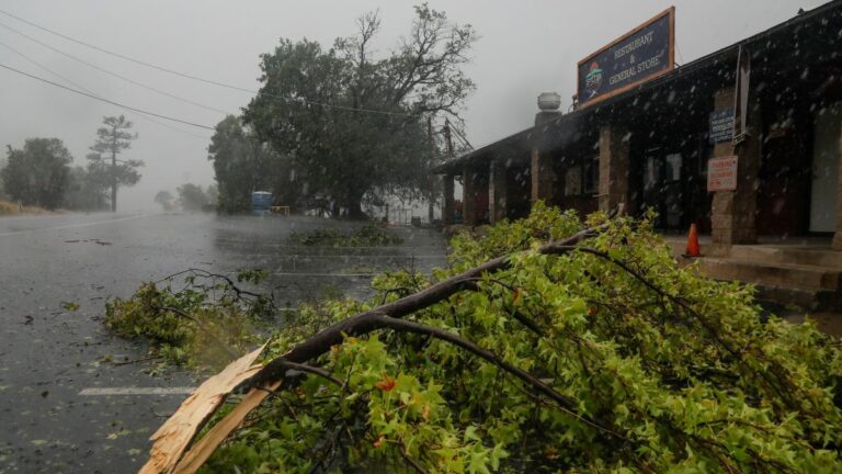 熱帶風暴凱伊路過南加 週末暴雨或引發山洪