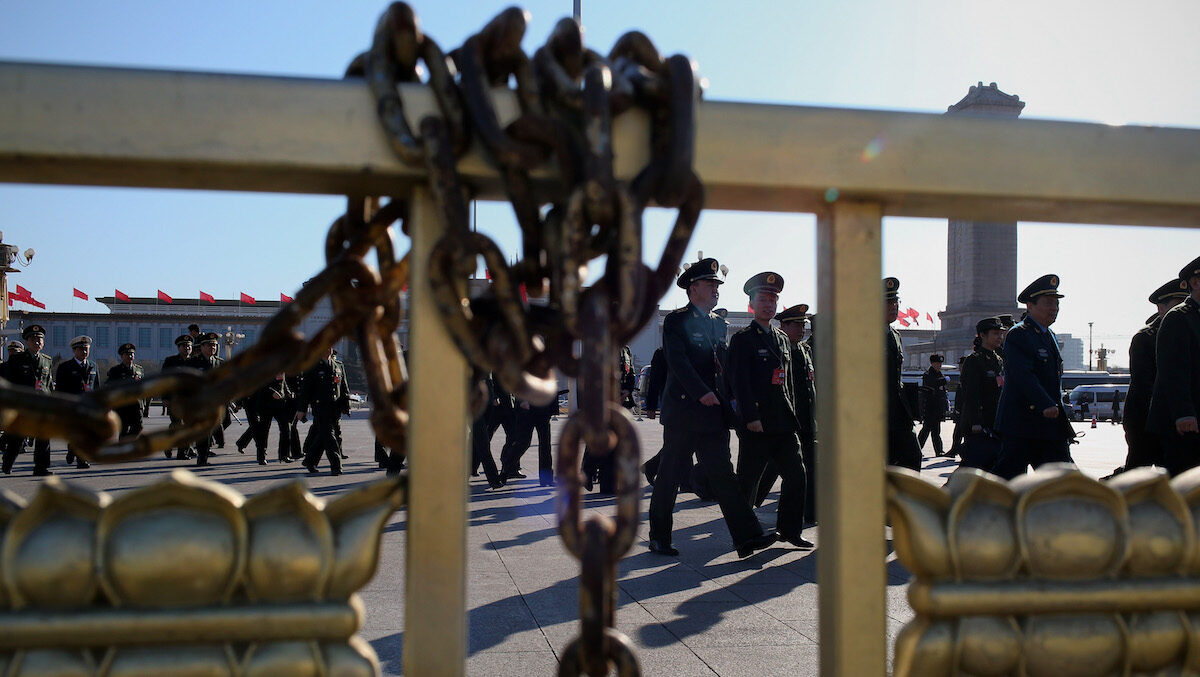 【禁闻】三天六名政法虎获重刑 习近平在震慑谁？