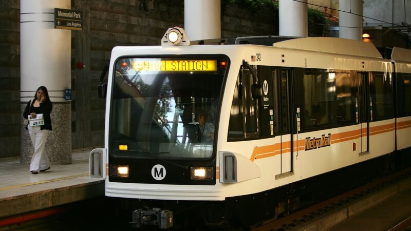 南加Metrolink30周年庆 推优惠缓解通勤苦闷