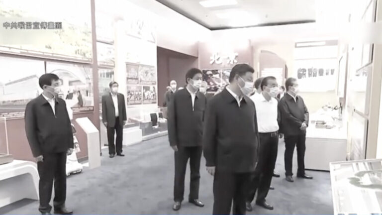 習近平隱身十天後露面 打破政變傳聞
