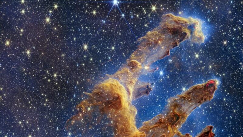 宇宙壮丽奇观 NASA再释“创生之柱” 清晰照