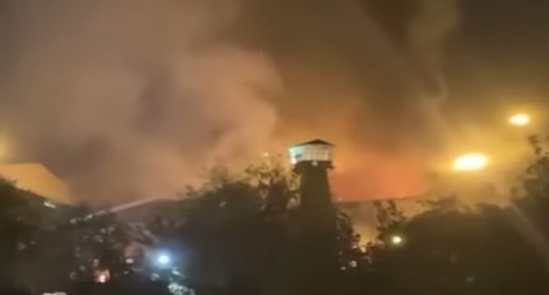 伊朗女子之死抗議第5週 監獄爆發大火及衝突(視頻)