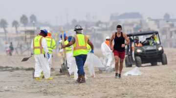 南加橙县海底漏油案 商家住户获赔五千万美元