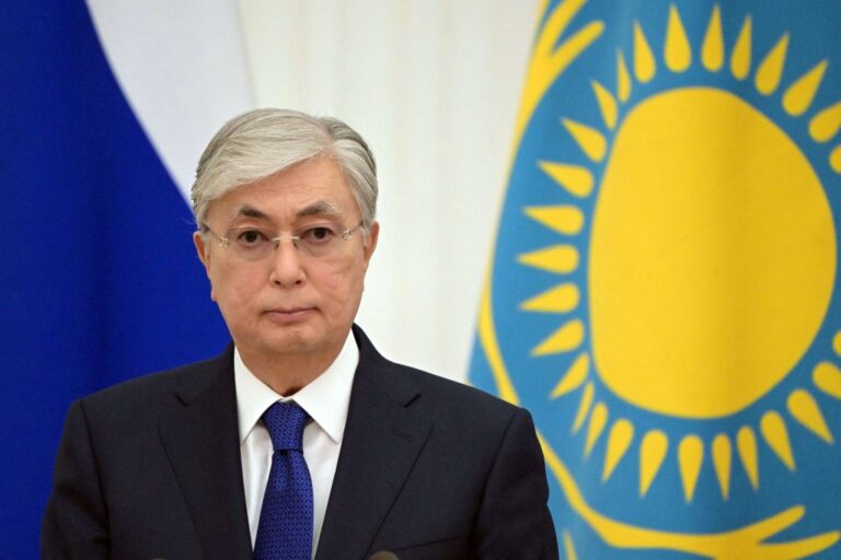 哈薩克斯坦總統：一人長期掌權不正確