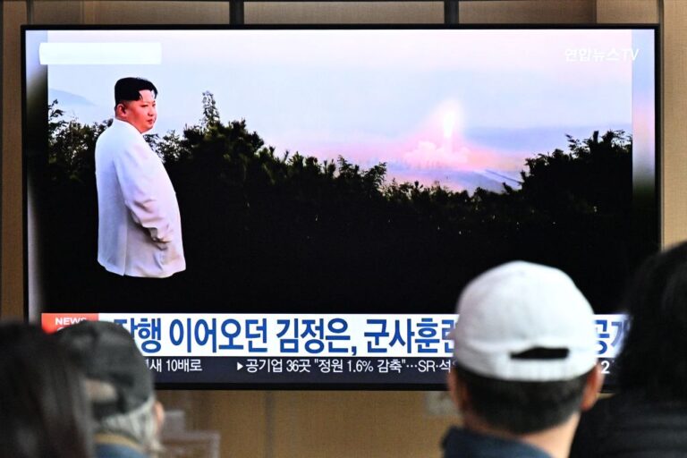 親自監督飛彈試射 金正恩稱「深感滿意」