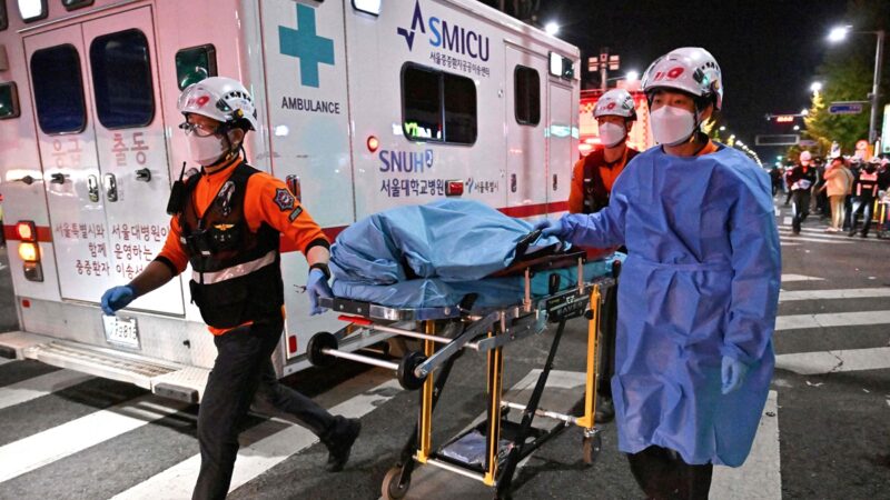 组图：韩国踩踏事故至少151人死亡 有中国人遇难