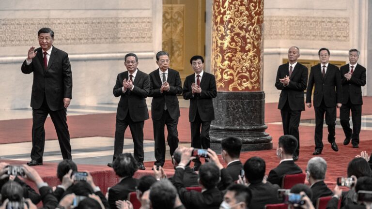 二十大高層完整名單公布 外界預測常委分工