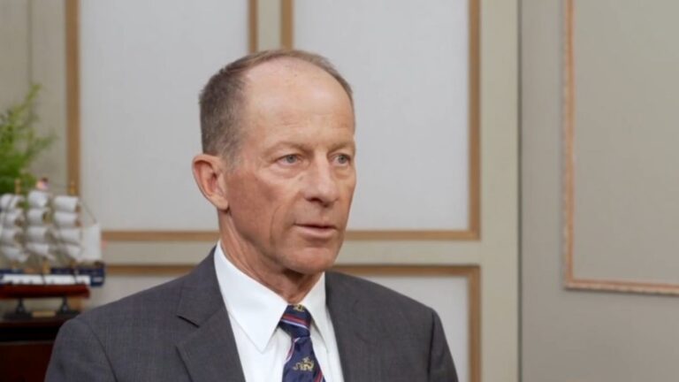 【華府衝擊播】專訪美國前助理國務卿史達偉：中共是中國人苦難的根源（一）