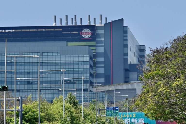 台積電急擴CoWoS產能 900億投資落腳竹科銅鑼