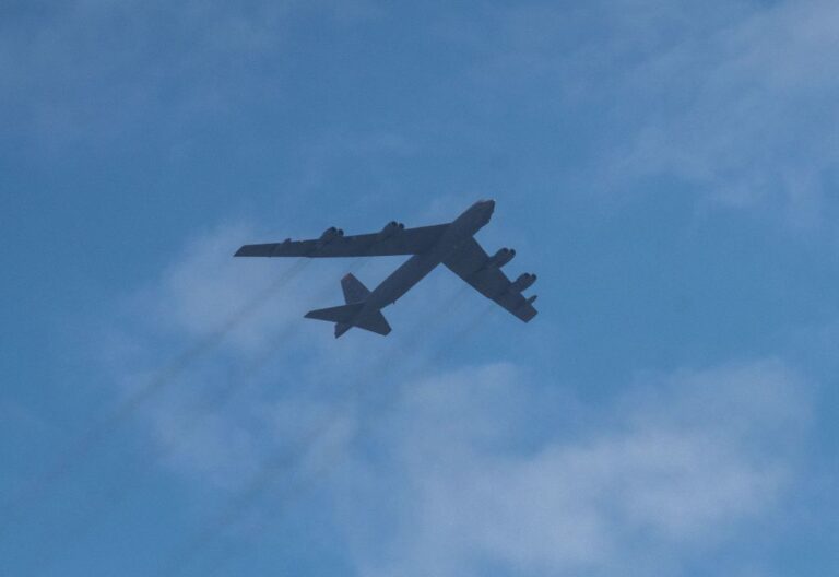B-52轟炸機部署澳洲 美國防部：展現威嚇力