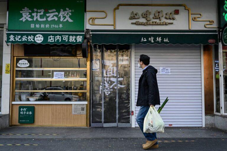 北京染疫人數攀升 現死亡病例 企業餐館關閉