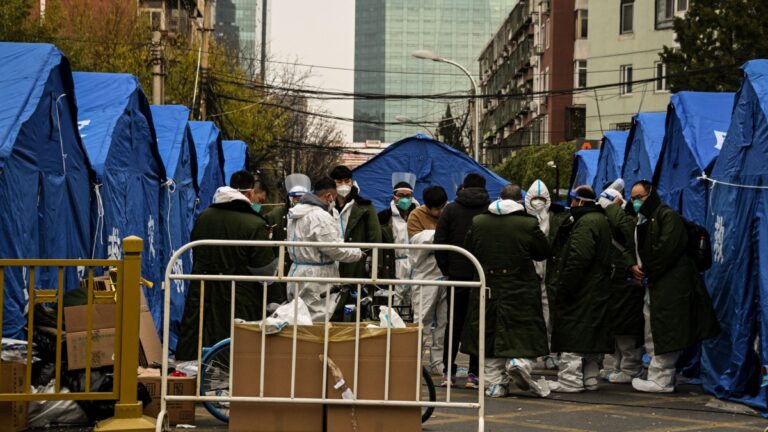 中國再傳兩死 各地趕建方艙 北京風聲鶴唳