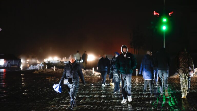 俄羅斯導彈不停 漫漫冬夜烏克蘭停水斷電