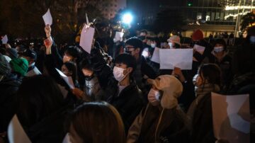 要民主自由 清華大學數百人抗議「清零」