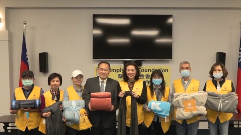 疫情戰亂3年 南加華人愛心遍布貧窮國家