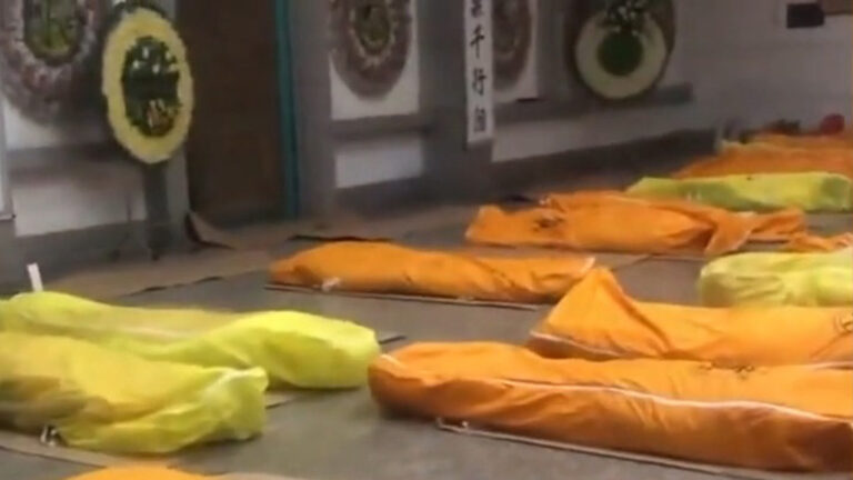 河南多地殯儀館爆滿 遺體無處存放