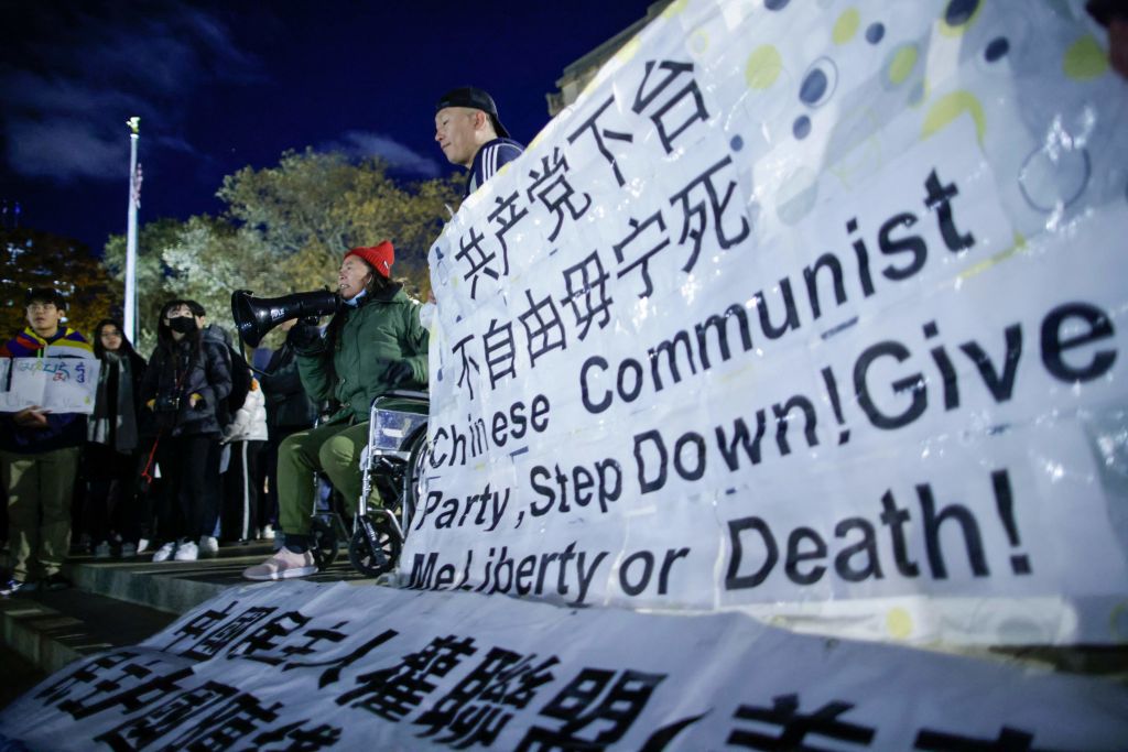 【禁闻】恐吓异议同学 中国留学生在美被起诉