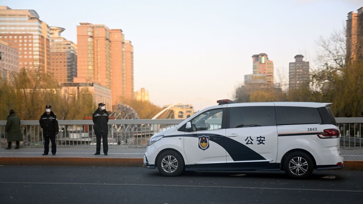 【禁闻】多地一把手部署镇压 新疆按图索骥抓人
