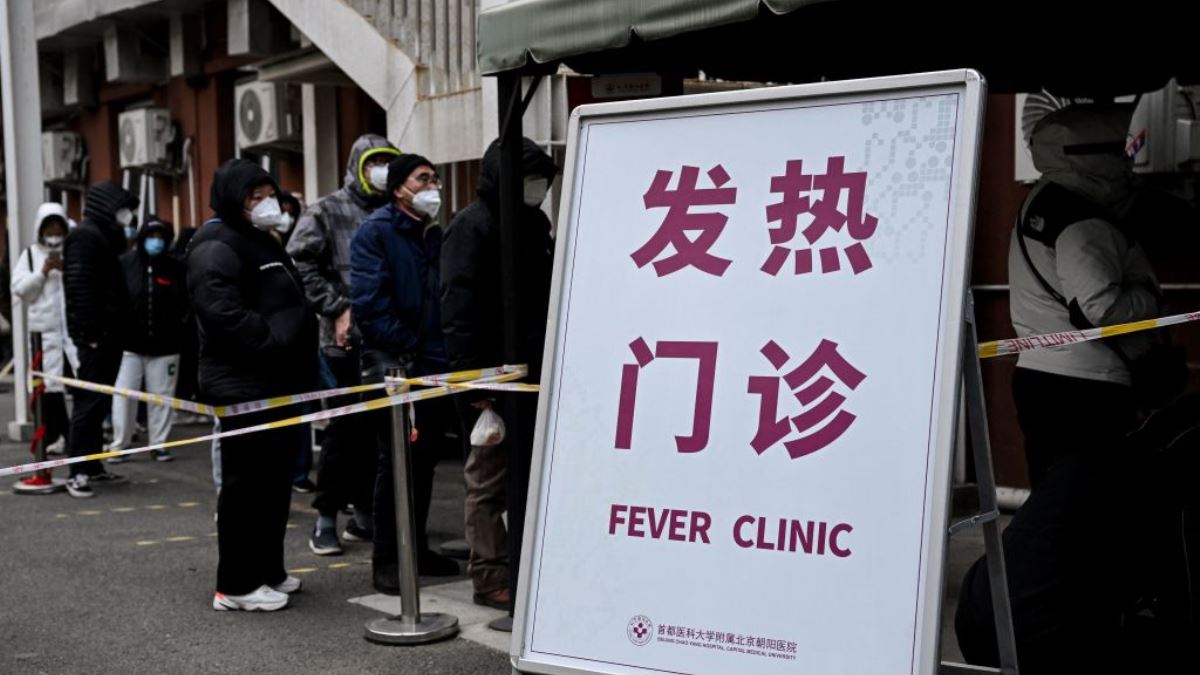Re: [新聞] 北京武漢醫院爆滿 大批醫護感染 確診醫生繼續工作