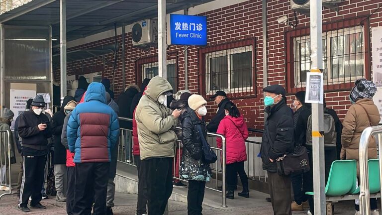 北京官員：月初疫情就已失控 大量退休高官死亡