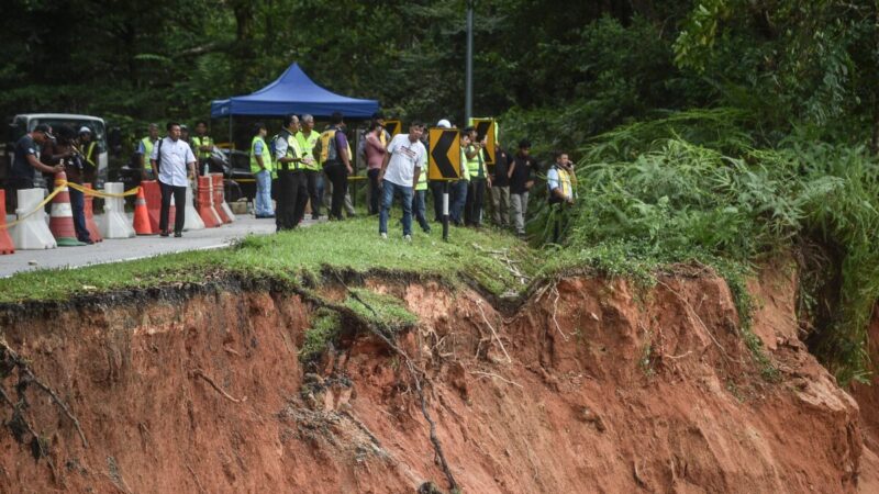 马来西亚露营地山体滑坡 21死12失踪