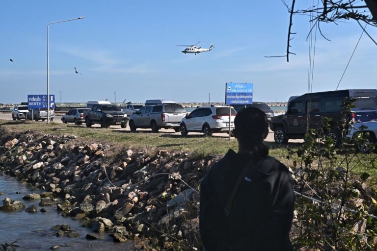 泰國軍艦沉船尋獲12罹難者 仍有17人失蹤