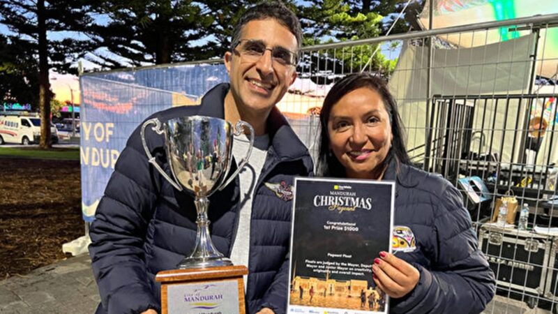 西澳法輪功榮獲曼都拉市聖誕遊行一等獎