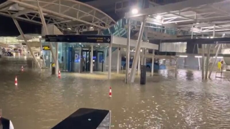 豪雨成灾 新西兰3死1失踪 奥克兰机场水淹膝盖