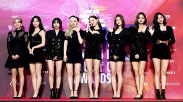 TWICE英文单曲 2日点击破三千万次